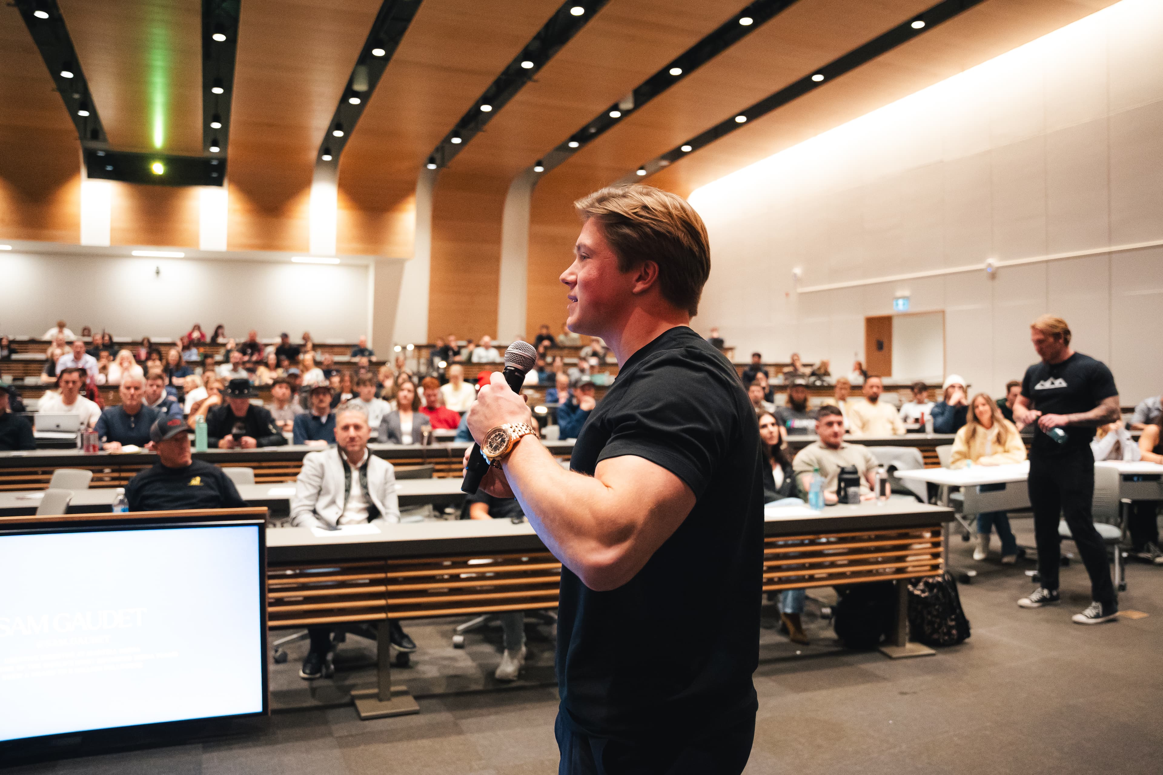 Karsen speaking at Founders Club Event 2